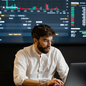 外汇交易的隔夜利息是如何产生的？从机制到计算的全解析