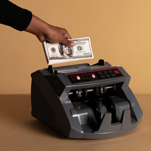 外汇市场交易最主要的8种货币